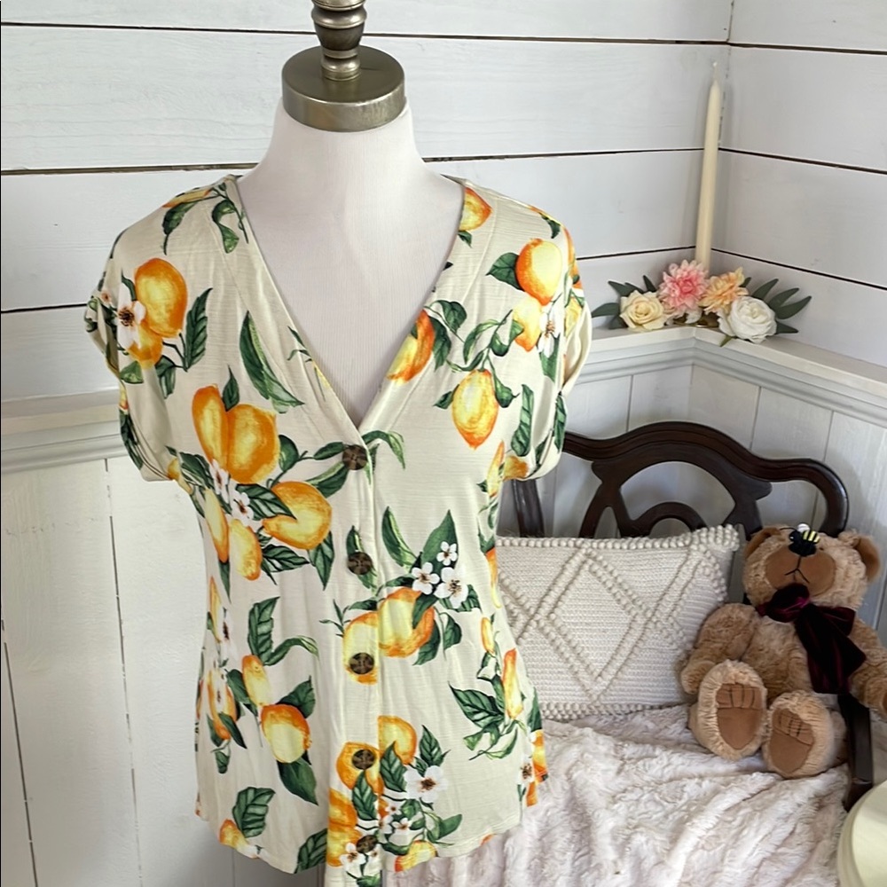 Belle by Belldini Lemon Floral V-Neck Button-Up Top